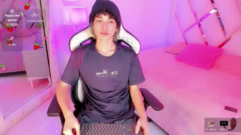 thanier_18 online show from 20, 2, 2026