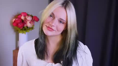 Katty----meow meow  online show from 8, 8, 2026