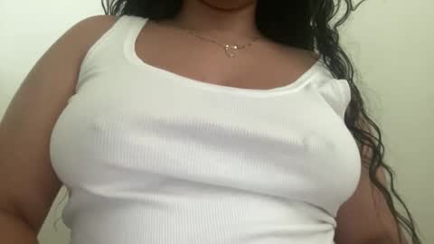 Snapshot of thatkittypurr chatting on 11, 11, 2025 thatkittypurr online show from 11, 11, 2025