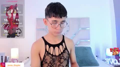 Thayler  online show from 8, 1, 2026