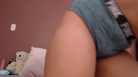 THAYSSA ROSS online show from 10, 1, 2025