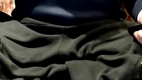 Snapshot of the1pocketrocket chatting on 30, 12, 2024 the1pocketrocket online show from 30, 12, 2024