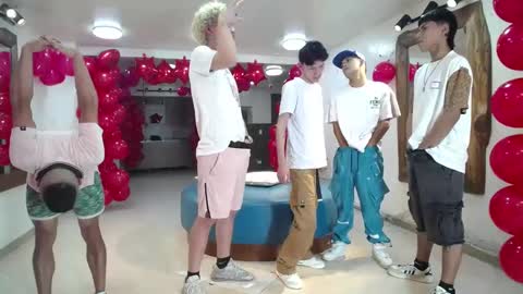 Snapshot of the_goodfellas chatting on 13, 1, 2025 the goodfellas online show from 13, 1, 2025