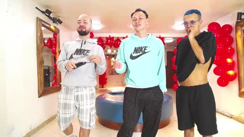 Snapshot of the_goodfellas chatting on 8, 2, 2025 the goodfellas online show from 8, 2, 2025