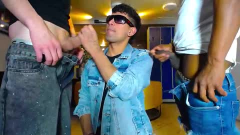 Snapshot of the_goodfellas chatting on 12, 9, 2025 the goodfellas online show from 12, 9, 2025