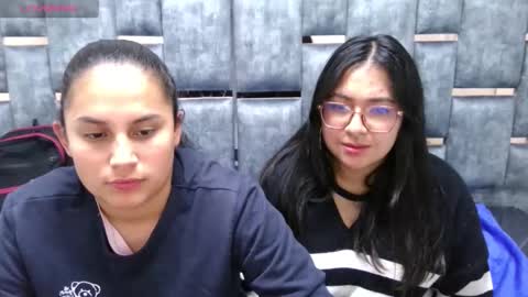 Snapshot of the_hot_twins chatting on 14, 12, 2025 the_hot_twins online show from 14, 12, 2025