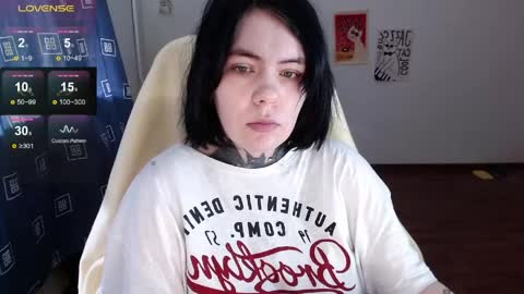 the_ice_owl online show from 8, 4, 2026