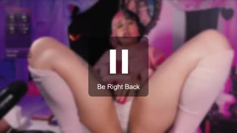 Snapshot of the_kitty_roxy chatting on 12, 3, 2025 ... ... online show from 12, 3, 2025