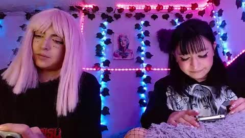 the_lesbian_game online show from 30, 1, 2025