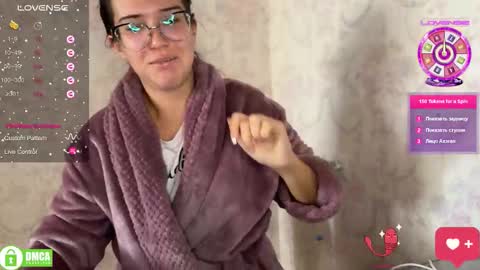 Snapshot of the_princese chatting on 26, 9, 2025 Alice online show from 26, 9, 2025