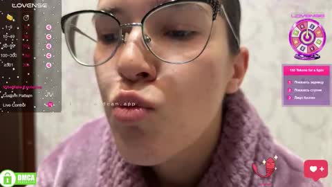 Snapshot of the_princese chatting on 5, 10, 2025 Alice online show from 5, 10, 2025