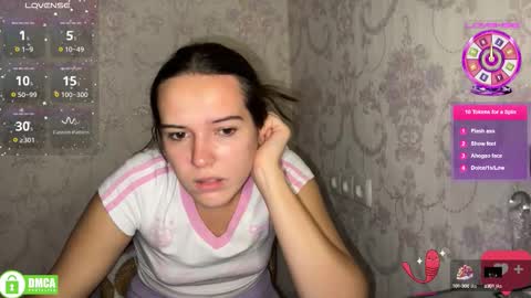 Snapshot of the_princese chatting on 13, 10, 2025 Alice online show from 13, 10, 2025