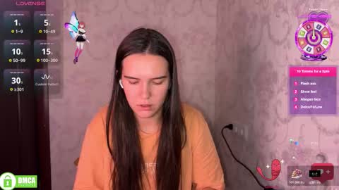 Snapshot of the_princese chatting on 13, 11, 2025 Alice online show from 13, 11, 2025