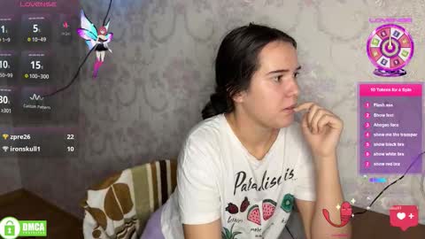 Snapshot of the_princese chatting on 27, 11, 2025 Alice online show from 27, 11, 2025