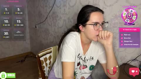 Snapshot of the_princese chatting on 30, 11, 2025 Alice online show from 30, 11, 2025