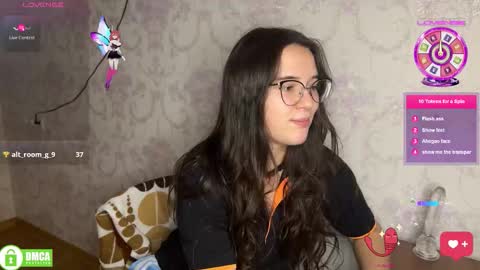 Snapshot of the_princese chatting on 3, 12, 2025 Alice online show from 3, 12, 2025