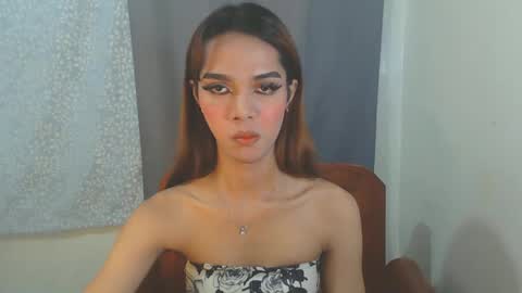 thea121698 online show from 18, 10, 2025