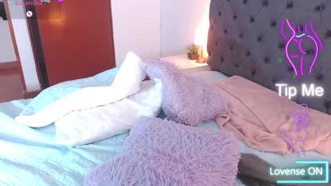 Diosa Afrodita online show from 3, 3, 2025