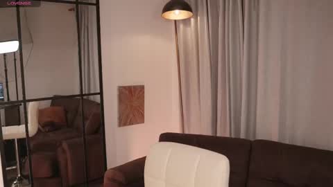 Thea online show from 1, 10, 2025