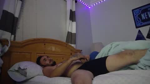 Snapshot of theamezcua98 chatting on 24, 1, 2025 theamezcua98 online show from 24, 1, 2025