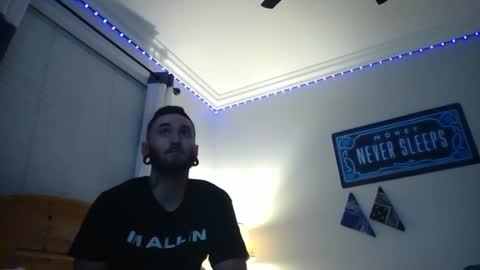 Snapshot of theamezcua98 chatting on 19, 2, 2025 theamezcua98 online show from 19, 2, 2025