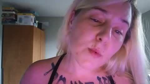 Snapshot of theauroramae chatting on 4, 7, 2026 theauroramae - online show from 4, 7, 2026