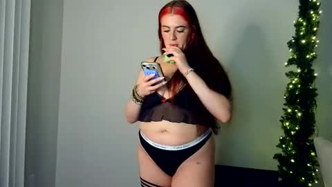 Snapshot of thebaileybrooks chatting on 14, 11, 2025 thebaileybrooks online show from 14, 11, 2025