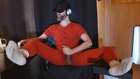 Snapshot of thebarefootgamer chatting on 7, 1, 2025 Blue and Red online show from 7, 1, 2025