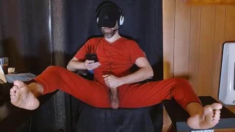 Snapshot of thebarefootgamer chatting on 10, 1, 2025 Blue and Red online show from 10, 1, 2025