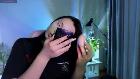 Snapshot of thebbylu chatting on 14, 10, 2025 Lucy online show from 14, 10, 2025