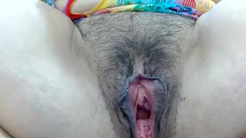 Snapshot of thebestpussyhairy chatting on 31, 12, 2024 Karla online show from 31, 12, 2024