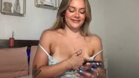 thecamilarhodes online show from 20, 6, 2026