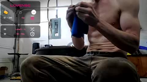 Snapshot of thecarrguyy chatting on 12, 7, 2026 Thatcarrguyy online show from 12, 7, 2026