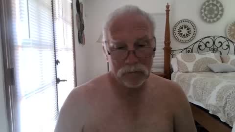 Snapshot of thecooltool_1 chatting on 4, 3, 2026 thecooltool_1 online show from 4, 3, 2026