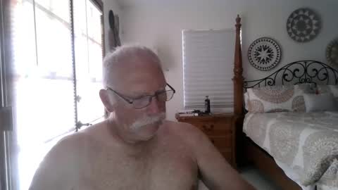 Snapshot of thecooltool_1 chatting on 8, 5, 2026 thecooltool_1 online show from 8, 5, 2026