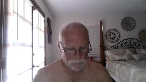Snapshot of thecooltool_1 chatting on 11, 5, 2026 thecooltool_1 online show from 11, 5, 2026