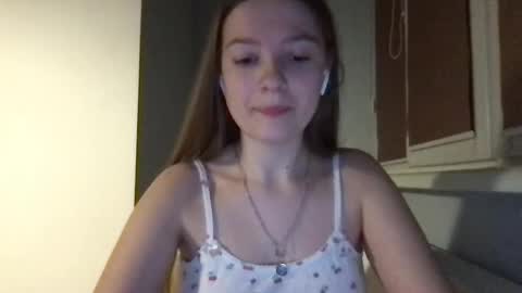 Crystal online show from 6, 2, 2025