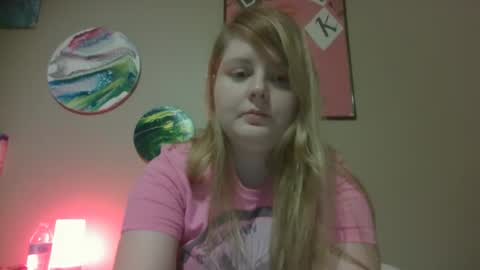 Snapshot of thedancingalien chatting on 30, 12, 2024 Kassandra Grant online show from 30, 12, 2024