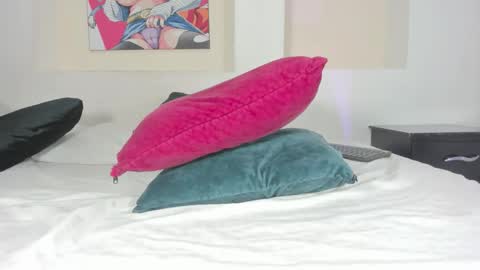 Snapshot of thedol1 chatting on 26, 11, 2025 Thedol1 online show from 26, 11, 2025