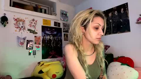 Snapshot of theeking_venus chatting on 22, 12, 2024 KIng Venus online show from 22, 12, 2024