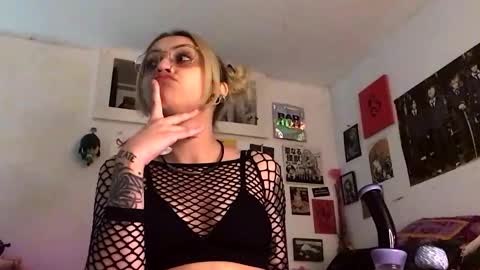 Snapshot of theeking_venus chatting on 29, 12, 2024 KIng Venus online show from 29, 12, 2024