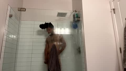 Snapshot of theekingcapo chatting on 30, 12, 2024 king capo thee online show from 30, 12, 2024