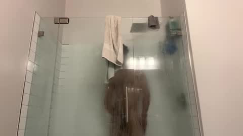 Snapshot of theekingcapo chatting on 8, 1, 2025 king capo thee online show from 8, 1, 2025