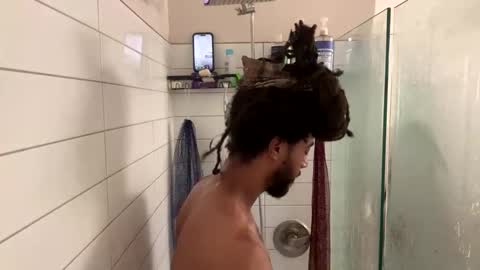 Snapshot of theekingcapo chatting on 29, 11, 2025 king capo thee online show from 29, 11, 2025