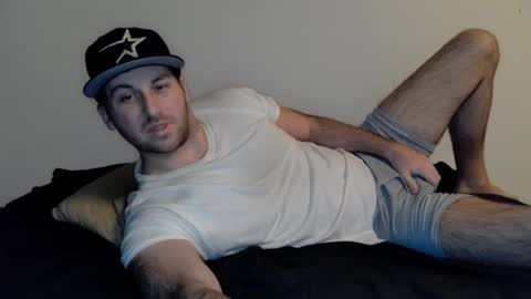 Theetwohander online show from 2, 2, 2025