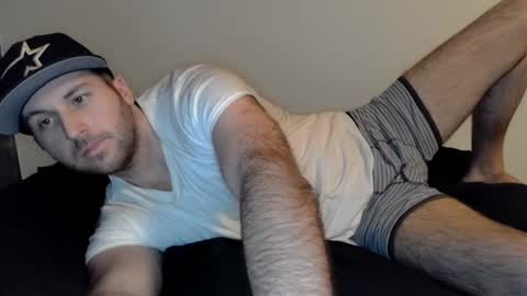 Theetwohander online show from 14, 2, 2025