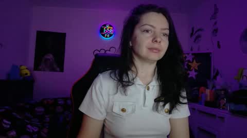 Snapshot of thefarmergirl chatting on 10, 2, 2026 TheFarmergirl online show from 10, 2, 2026