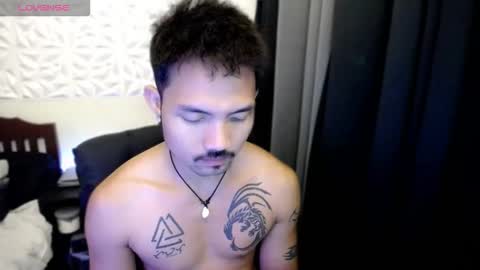 Snapshot of thefriskyasian chatting on 24, 10, 2025 Jaycee online show from 24, 10, 2025