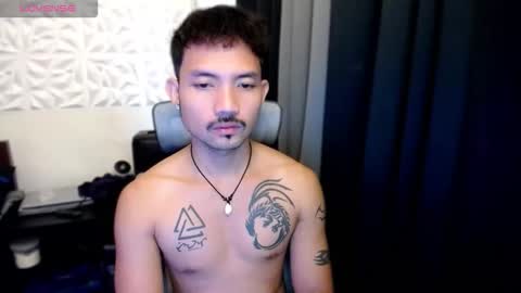 Snapshot of thefriskyasian chatting on 25, 10, 2025 Jaycee online show from 25, 10, 2025