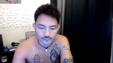 Snapshot of thefriskyasian chatting on 27, 10, 2025 Jaycee online show from 27, 10, 2025